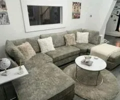 Must go ASAP!! ~ ????Christmas Sale???? on  U shape with high back and scattered back ~|| COD || - 2